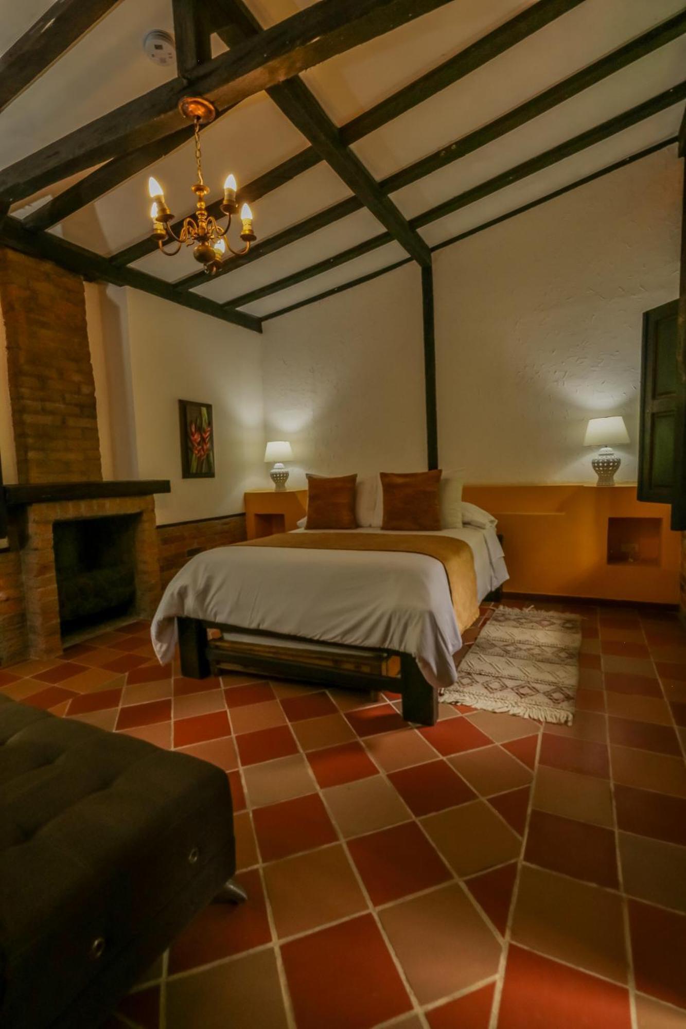 Hotel Visperas 圣罗莎德卡瓦尔 外观 照片